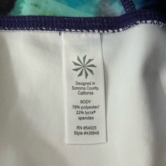 Athleta Floral Fade Stripe Sonar Capri Leggings Polyester Spandex Women's Small - Picture 4 of 6